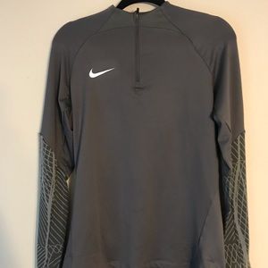 Nike Strike Drill Long Sleeve Shirt